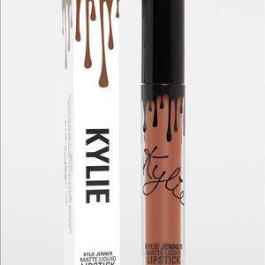 True brown Kylie lip kit